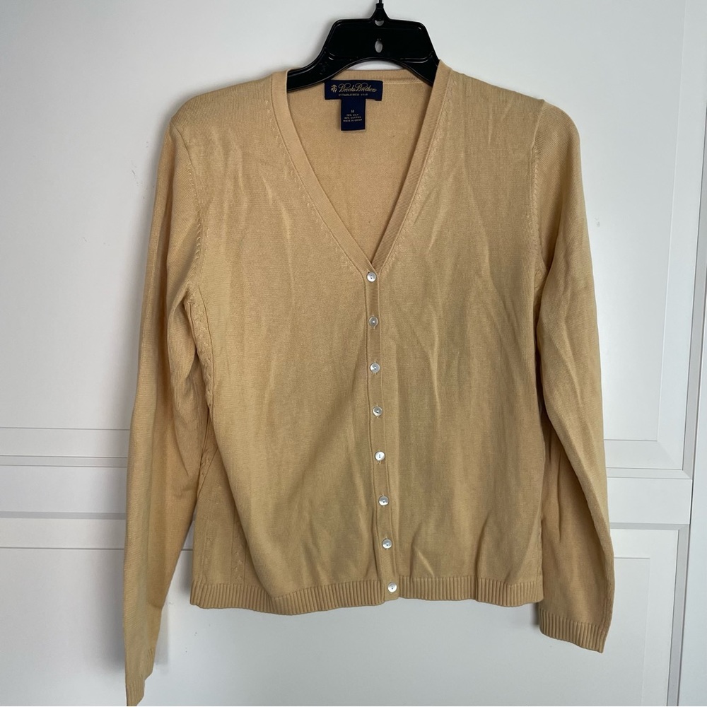 Brooks Brother’s silk blend v-neck cardigan sweater 7192